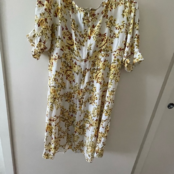 Faithful the brand dress - Picture 3 of 4